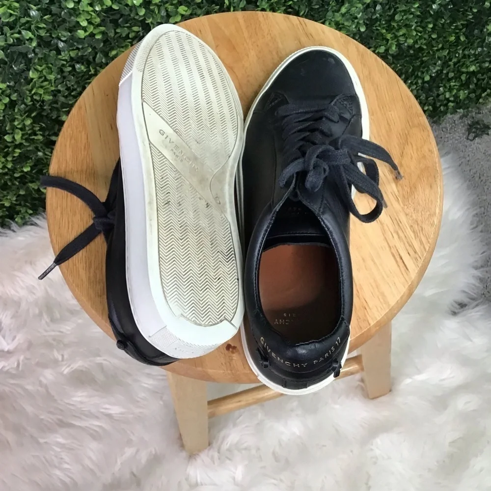 Givenchy‎ leather sneakers